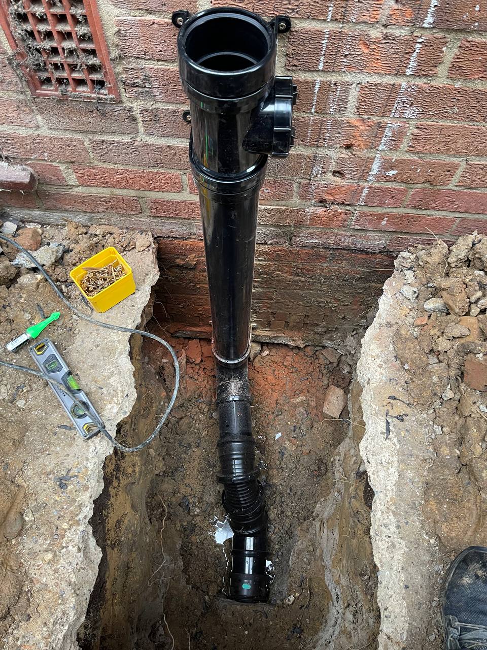 shower repairs by Maxfix engineers in South West London